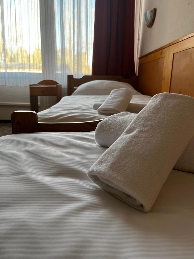 Nereus Park Hotel Balatonalmádi Dış mekan fotoğraf